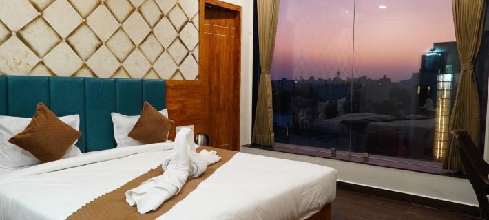 Hotel vraj palace Hotels in Devbhoomi Dwarka
