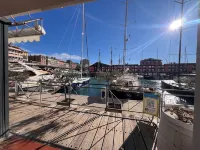 Dock of the Bay Genova - Ocean View