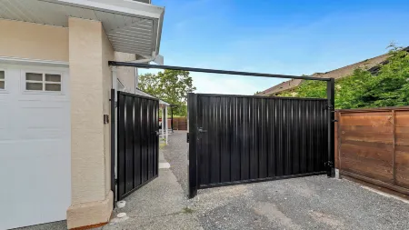 Knockan Hill Rentals - Ground Floor Suite