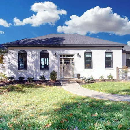 Pool & Scenic Views: Lookout Mountain Home