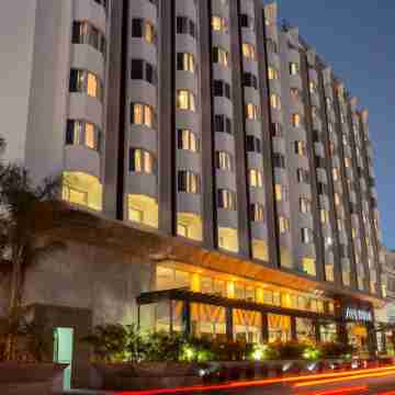 Hotel Avenida Hotel Exterior