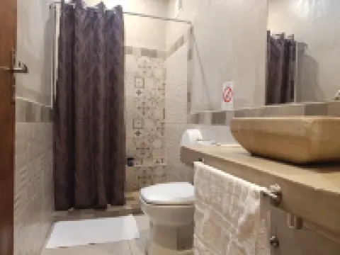 Cozy Guest Room in Asunción's Heart