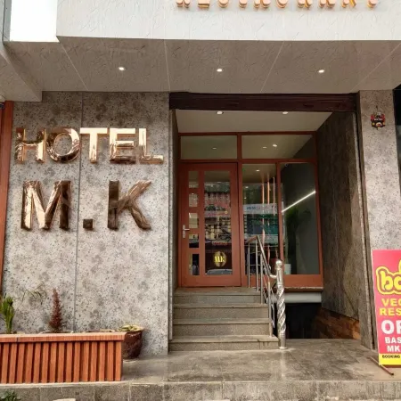 Hotel M K Отели в г. Патханкот