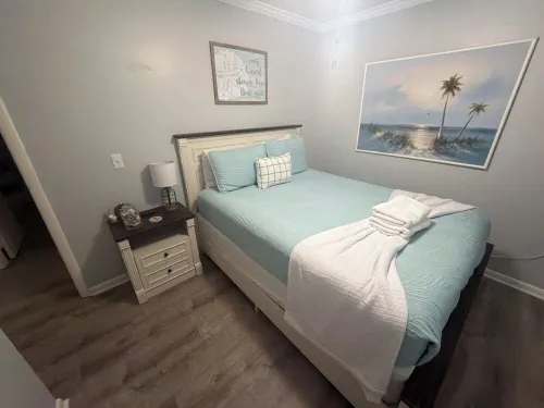 Relax and Unwind at This Cozy 2-Bedroom First Floor Condo in Edisto Beach.