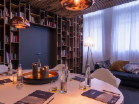 Golden Tulip Saint Malo - le Grand BÉ サン・マロのホテル