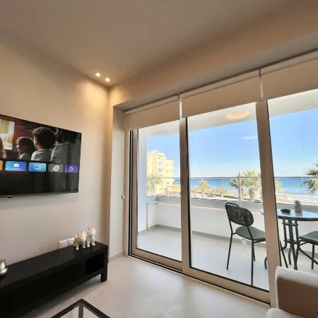 14 LCA - Stay Atalanta Apartment