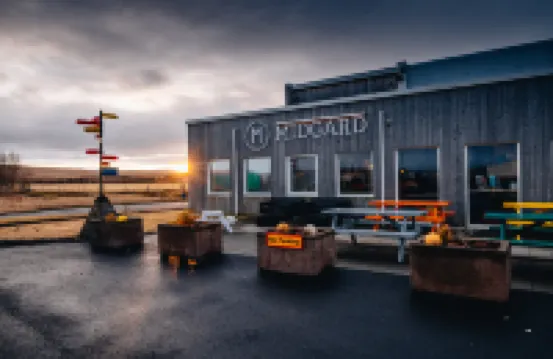 Midgard Base Camp فنادق في 