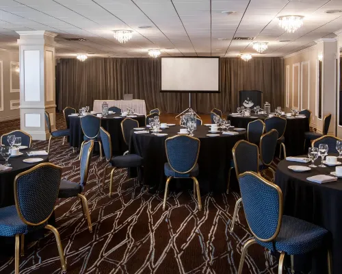 Fantasyland Hotel Business Facilities Photos