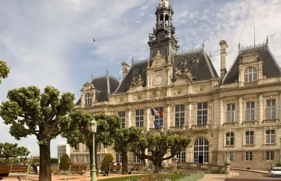 宜必思利摩日中心酒店