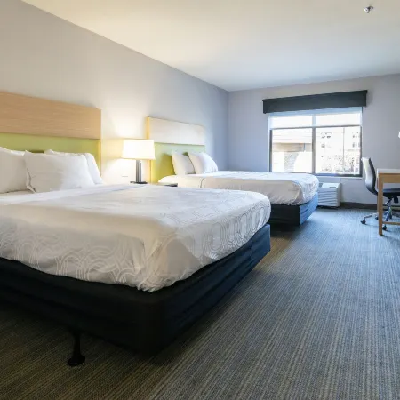Country Inn & Suites by Radisson, Appleton Airport - Fox River Mall Area