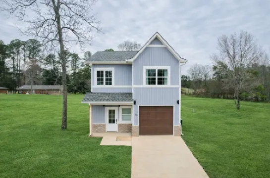 Urban Stylish Escape to Pickwick Lake Hotels in Iuka