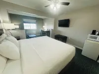 BRIDGEPOINTE INN & SUITES