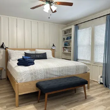 Sacandaga Lakefront Home, Pet Friendly, Sleeps 15! Fire Pit, Outdoor Deck