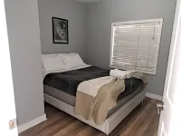 Amazing 3 bedrooms with 3  bedroom apt in the center of Beverly Hills - Homestays