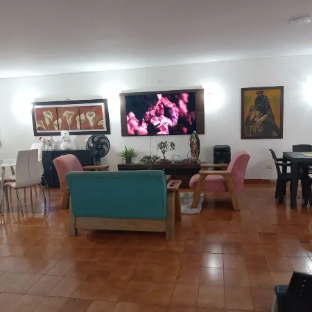 Linda Casa Vacacional Andy-Santiago de Cali