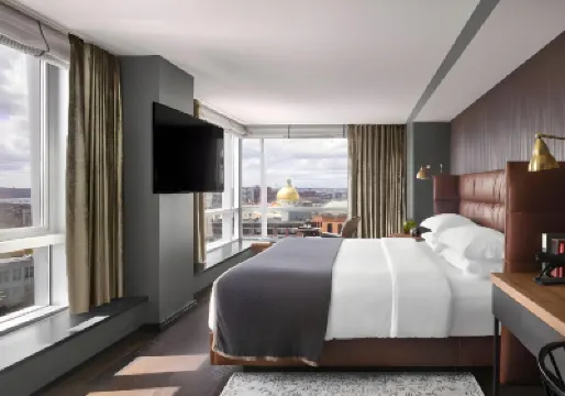 Hotel AKA Boston Common Hoteles cerca de Reyes
