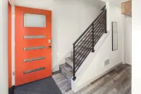 Lake View Townhouse