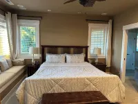 Bayview with Vineyard Family Getaway. Paradise for Kids and Friends Hotel di 