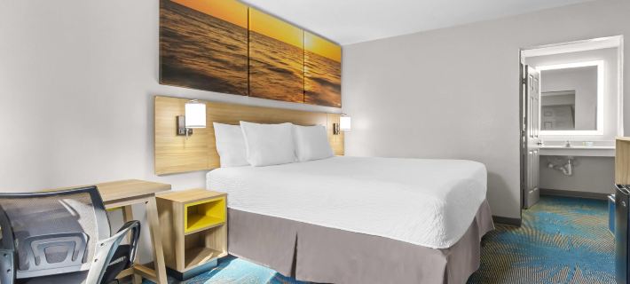 Days Inn by Wyndham Ocean Springs Hotels in Jackson County