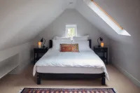 The Smarden Snug for Garden Lovers