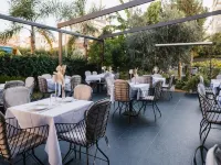 Chimaera Hotel - breakfast