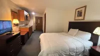 Clarion Hometown Inn