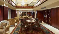 Hilton Cairo Grand Nile - 5-Star