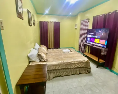 Lens Staycation 2BDR 1BR KTCHN-Upstairs Hotels in Panabo