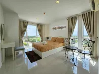 Modern 2-Bedroom Condo with Ocean and Pool Views in Cha-am