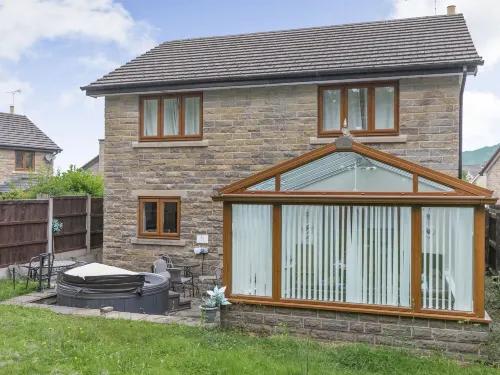 2 Carr Farm Close - Wifi