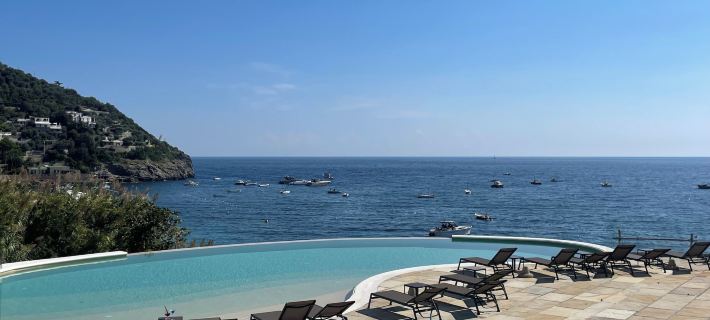 Marina del Cantone Chalet Hotels in Massa Lubrense