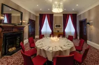 Leopold Hotel
