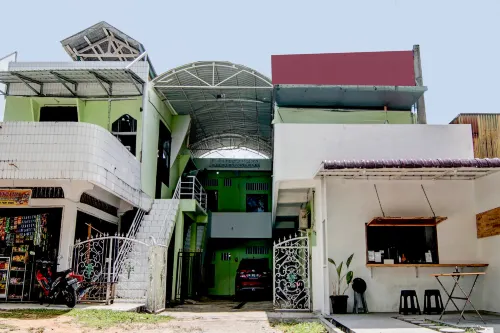 OYO 93340 Angsana Aglow Homestay