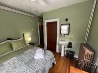Old Clark Inn