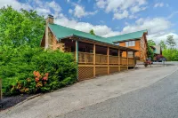 Porchside Pines - Villas