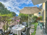 Village Apartments - Porto Letizia Hotels in Porlezza