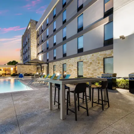 Home2 Suites by Hilton Dallas Addison