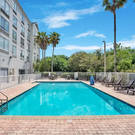 Hilton Garden Inn Jacksonville-Airport