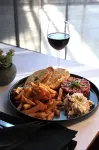 Travelodge by Wyndham Hotel & Convention Centre Quebec City - breakfast