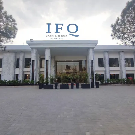 IFQ Hotel & Resort Islamabad Отели рядом с достопримечательностью «Парк Анкара»