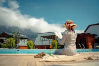 Karaoz Sapphire Bungalows - Rooftop Pools