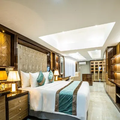 Berry Glee Thematic Hotel Отели рядом с достопримечательностью «Мечеть Ar-Rahmat»