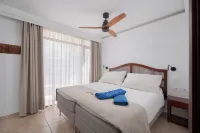 Sunsuites Carolina
