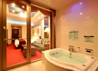 Hotel Tado Onsen - Hot Springs