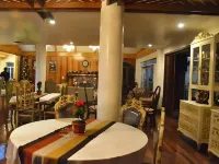 Villa Silvina Hotel and Restaurant - sarapan