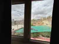 Carob Hostel - Scenic