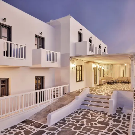 Hotel Adonis
