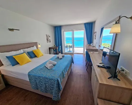 Villa Cascada Hotels in Podgora
