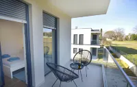 Modern Apartment Near Kanegra Beach - 3-Star