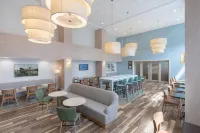 Hampton Inn & Suites Berkshires-Lenox - Pools